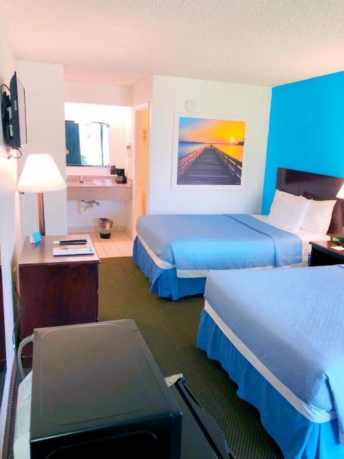 Days Inn by Wyndham Kissimmee FL image 12